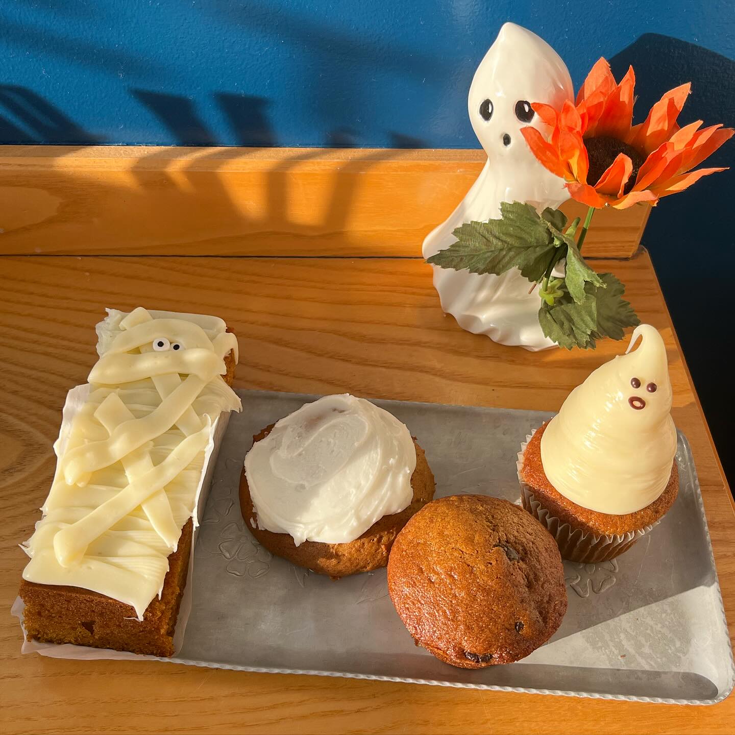 Gourd vibes only, pumpkin is back at the bakery! 🎃