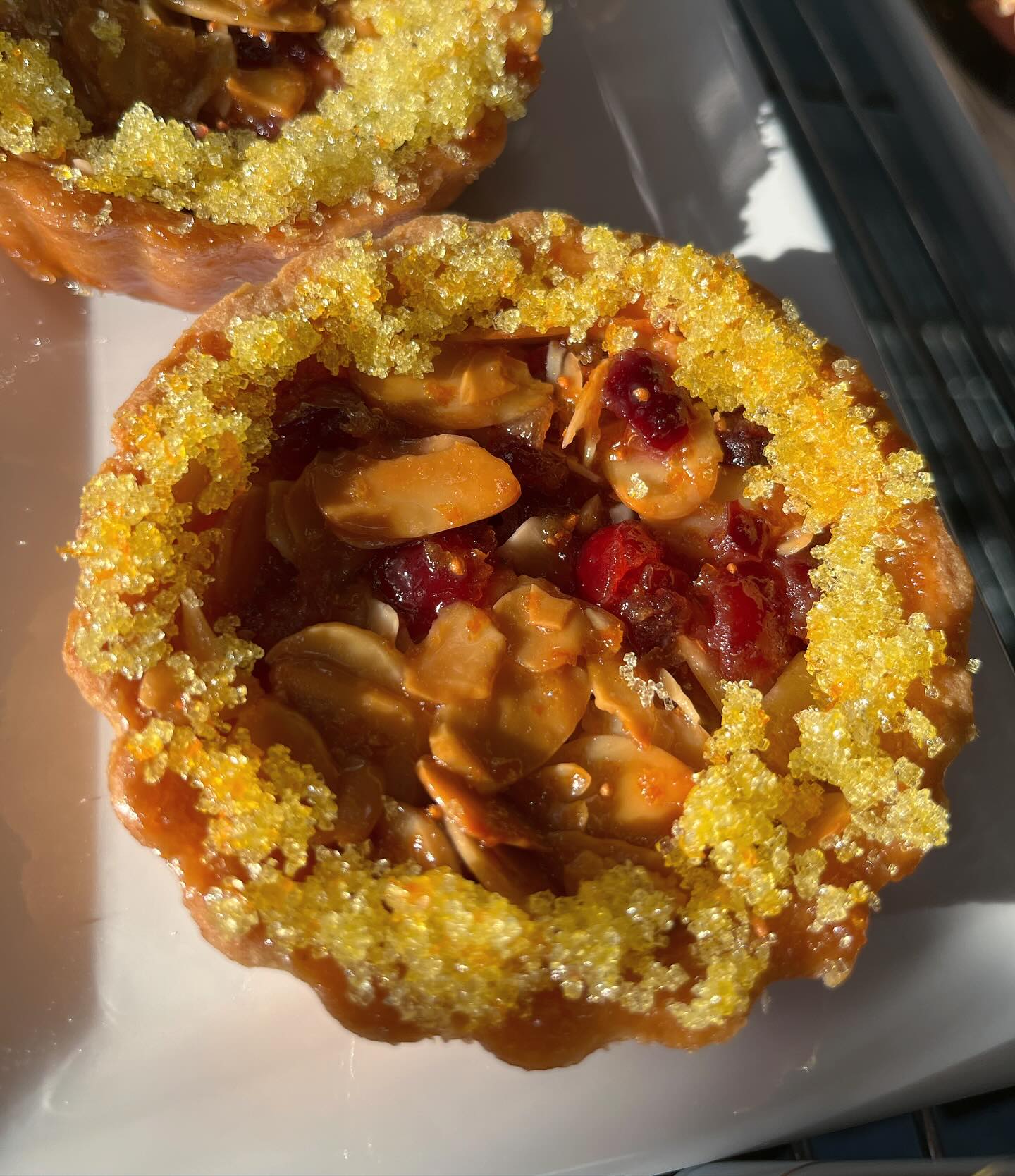 🍯 honey almond cranberry orange tart 🍯